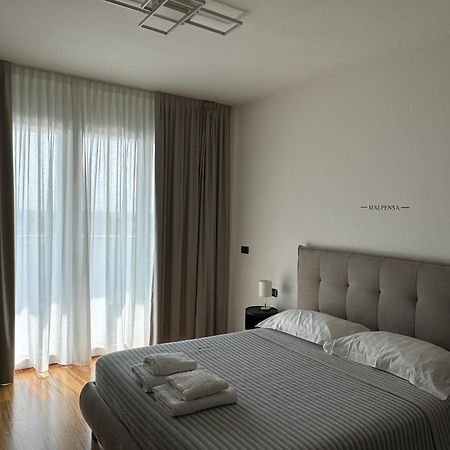 White Palace Malpensa Gallarate Eksteriør billede