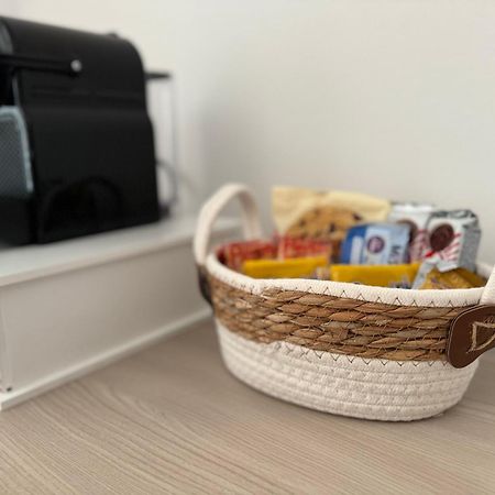 White Palace Malpensa Gallarate Eksteriør billede